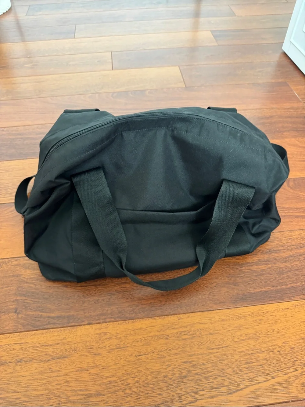 BÉIS Black Duffle Bag | Travel Carry-On Gym Bag with Trolley Sleeve